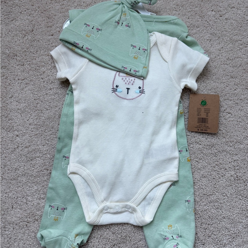 Adorable Green and White Kids Matching Set